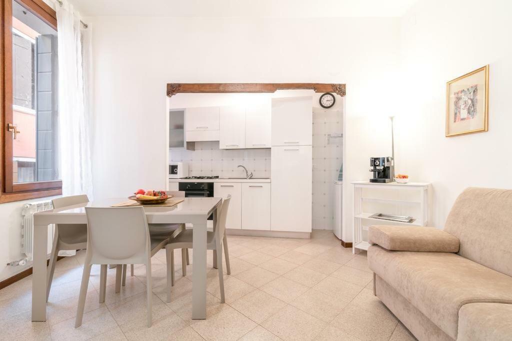 Casa Delle Botteghe Appartement Venetië Buitenkant foto
